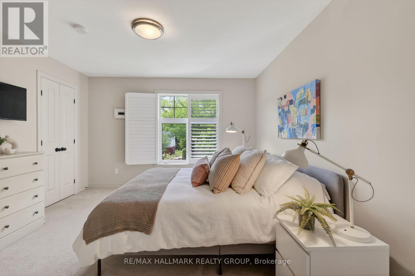 312 Iona Street, Ottawa, ON