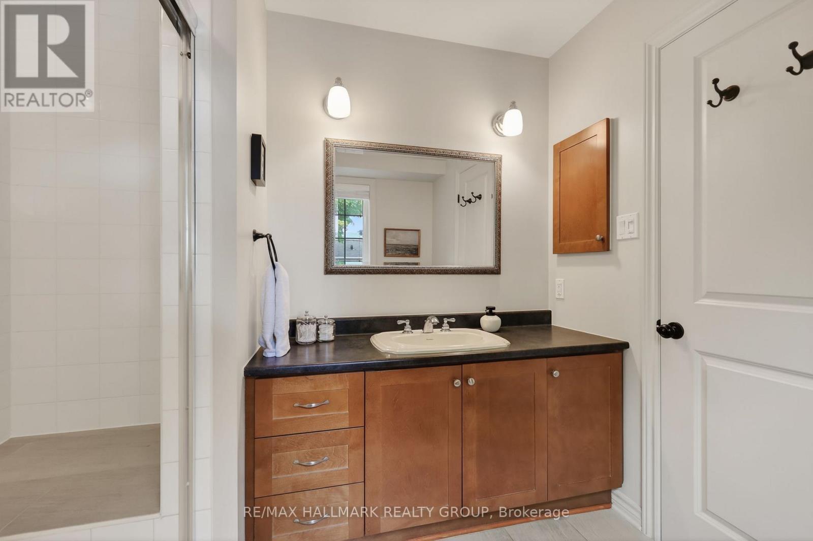 312 Iona Street, Ottawa, ON