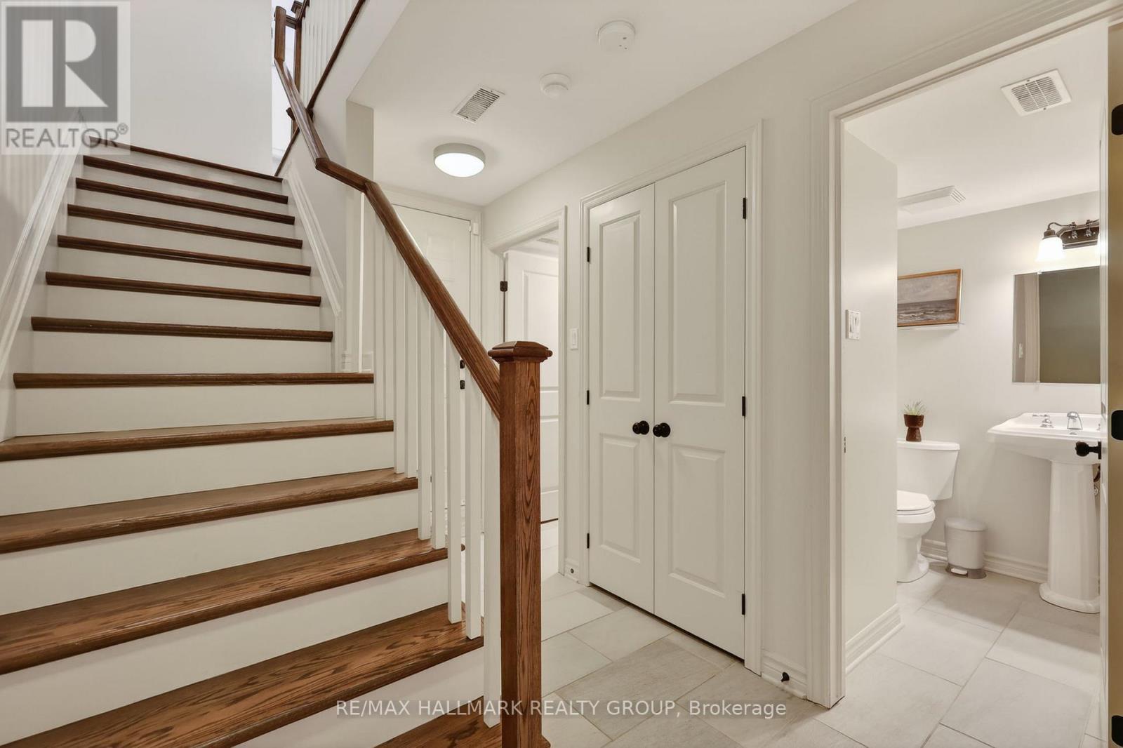 312 Iona Street, Ottawa, ON