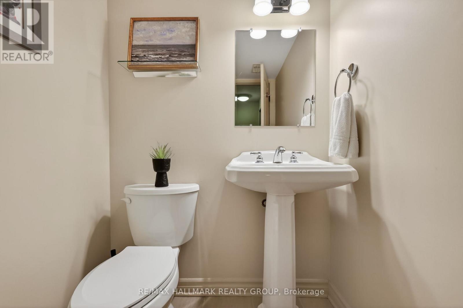 312 Iona Street, Ottawa, ON