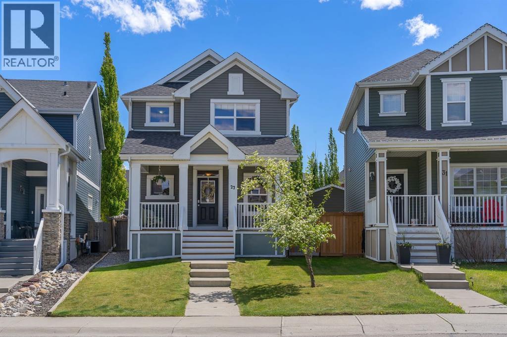 27 River Heights Crescent, Cochrane, AB
