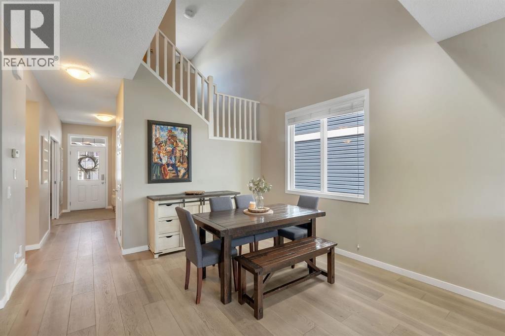 27 River Heights Crescent, Cochrane, AB