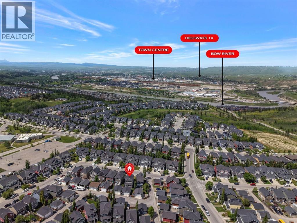 27 River Heights Crescent, Cochrane, AB