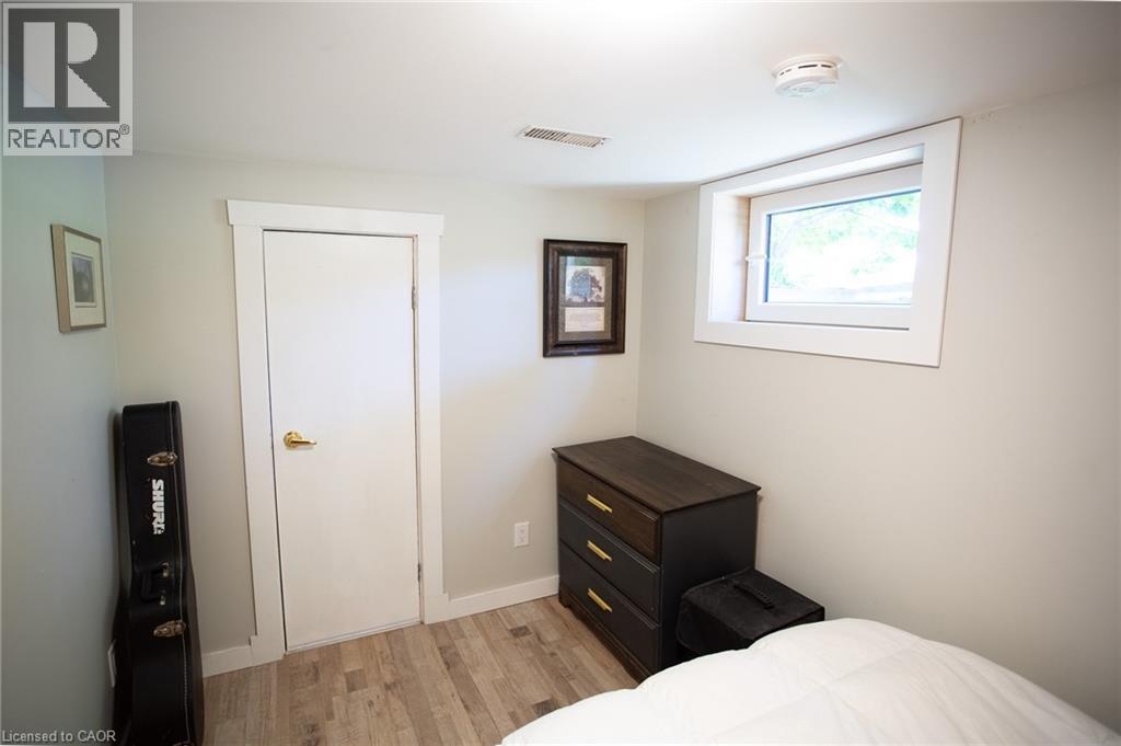 182 Erindale Avenue, Hamilton, ON