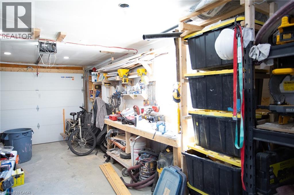 182 Erindale Avenue, Hamilton, ON