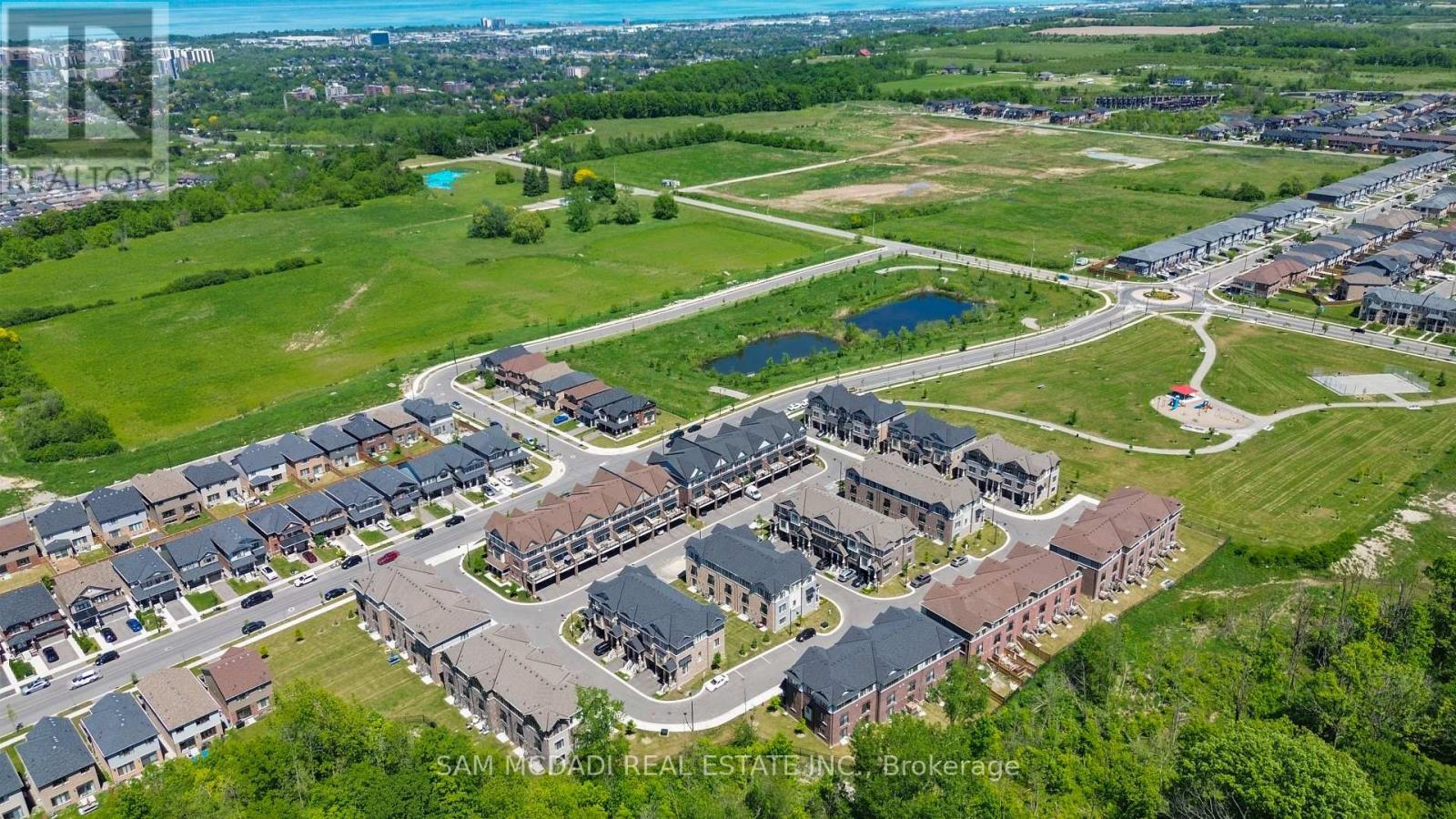2492 Erin Centre Boulevard, Mississauga, ON
