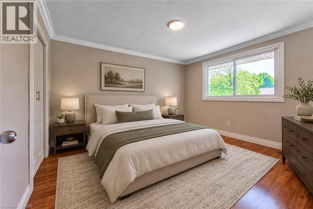 120 Ralgreen Crescent, Kitchener, ON