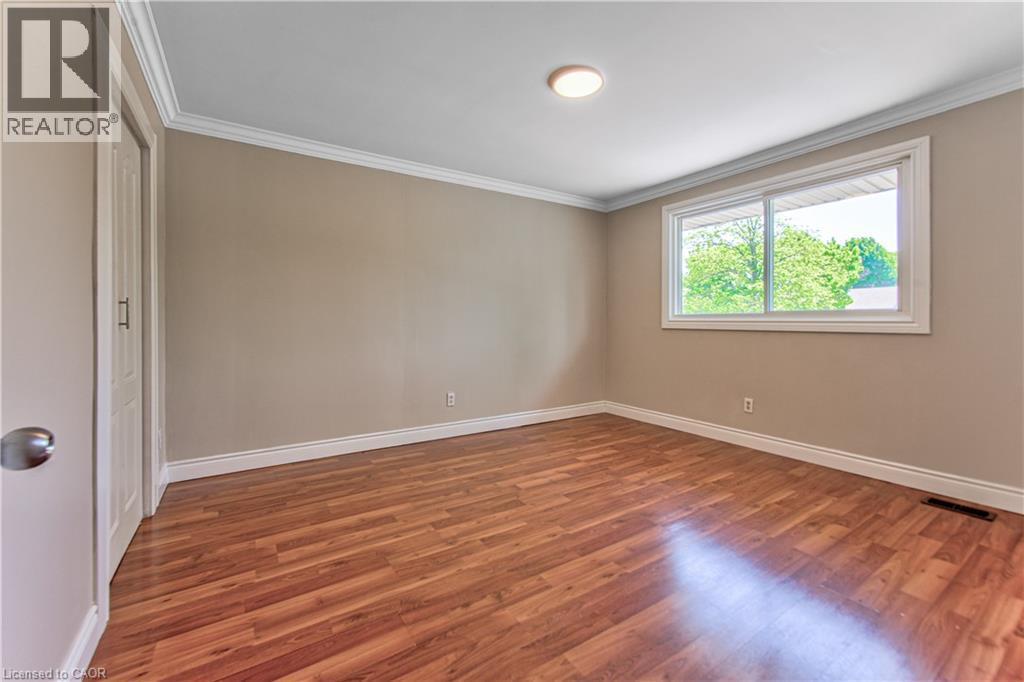 120 Ralgreen Crescent, Kitchener, ON
