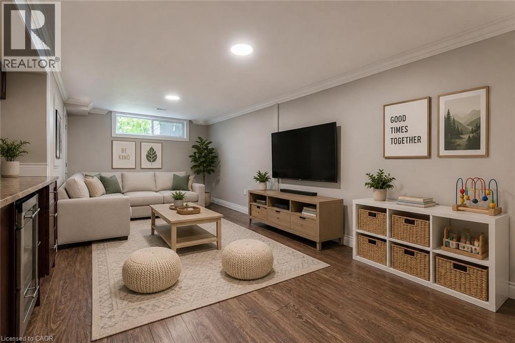 120 Ralgreen Crescent, Kitchener, ON