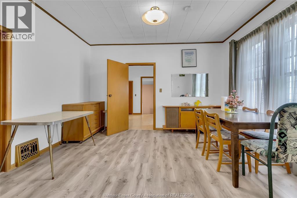 383 Mcewan, Windsor, ON