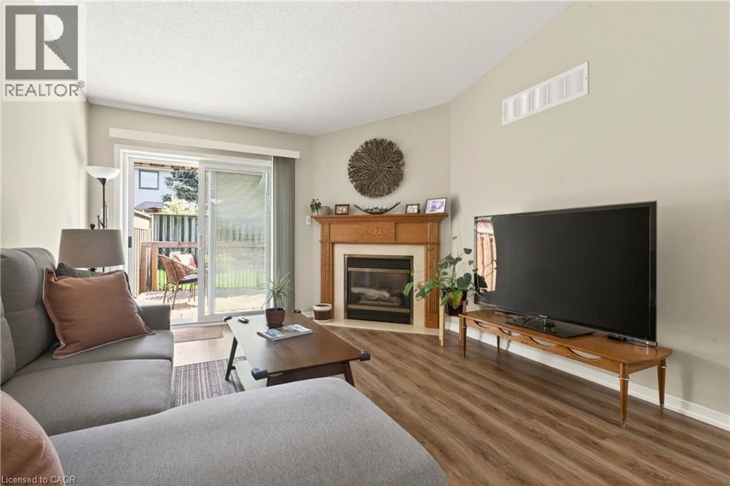 25 Kitty Murray Lane Unit# 6, Ancaster, ON