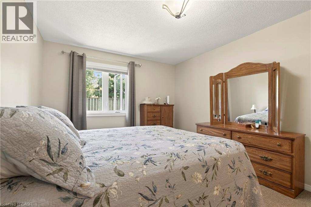 25 Kitty Murray Lane Unit# 6, Ancaster, ON
