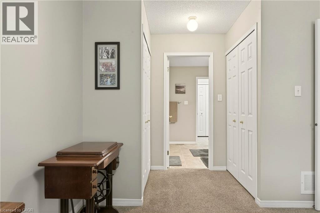 25 Kitty Murray Lane Unit# 6, Ancaster, ON