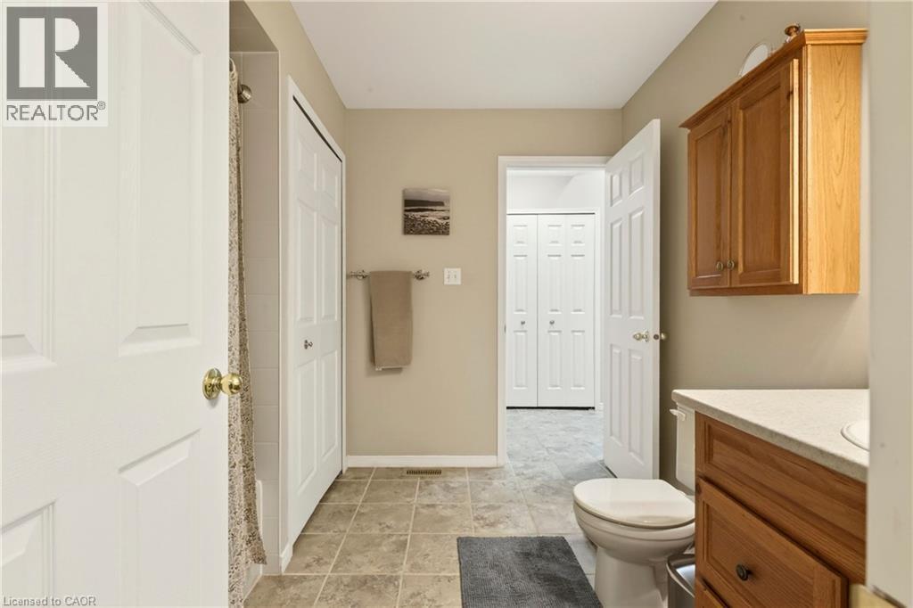 25 Kitty Murray Lane Unit# 6, Ancaster, ON
