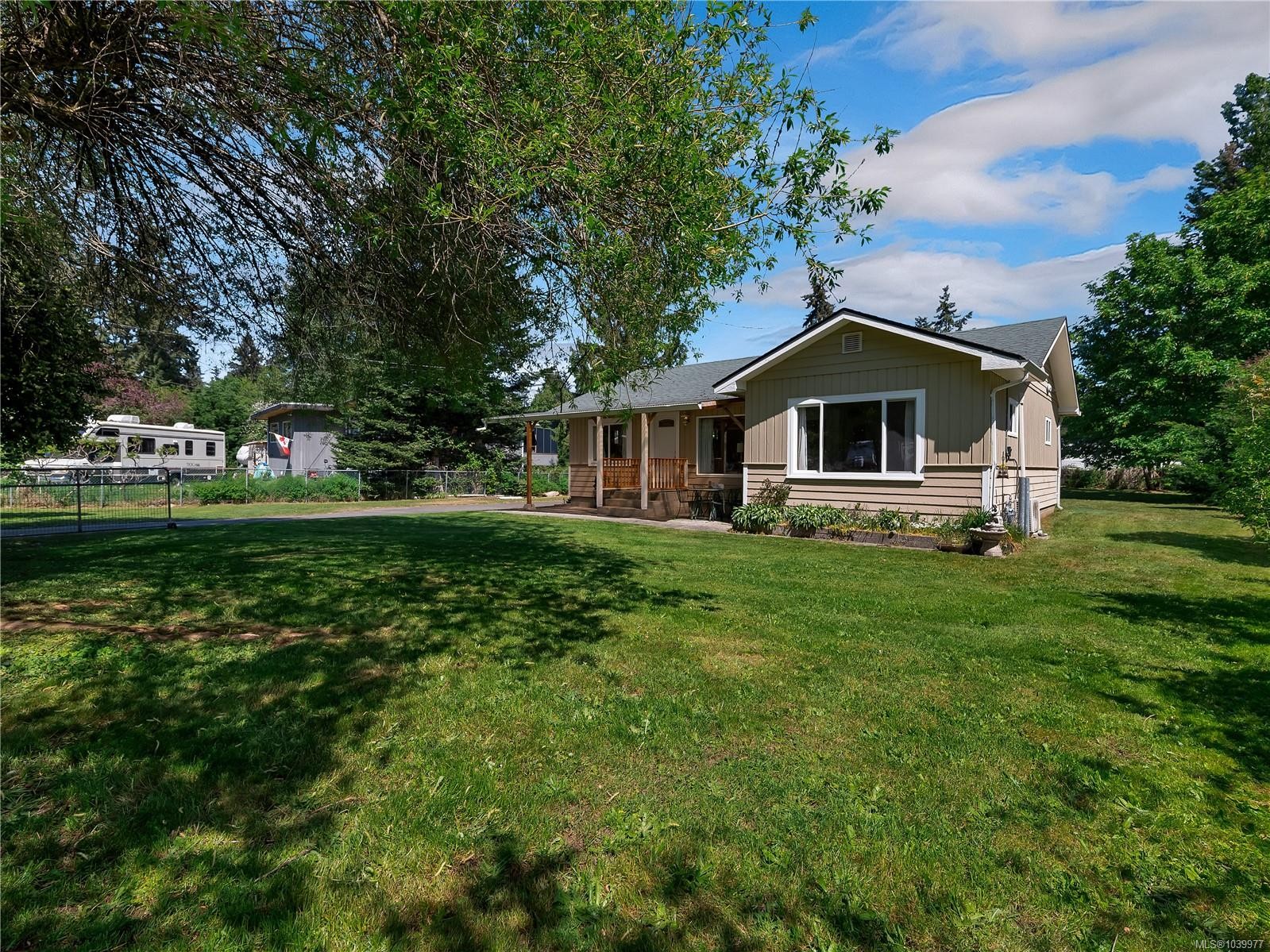 4800 Lewis Rd, Campbell River, BC