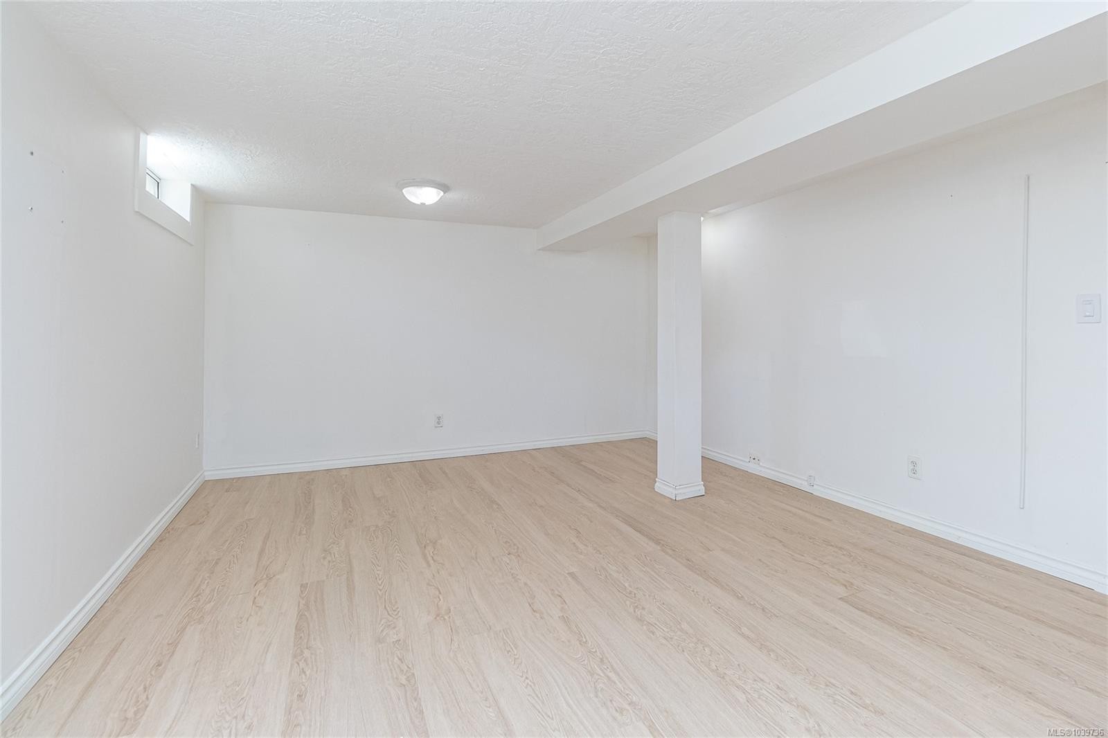 3433 Bethune Ave, Saanich, BC