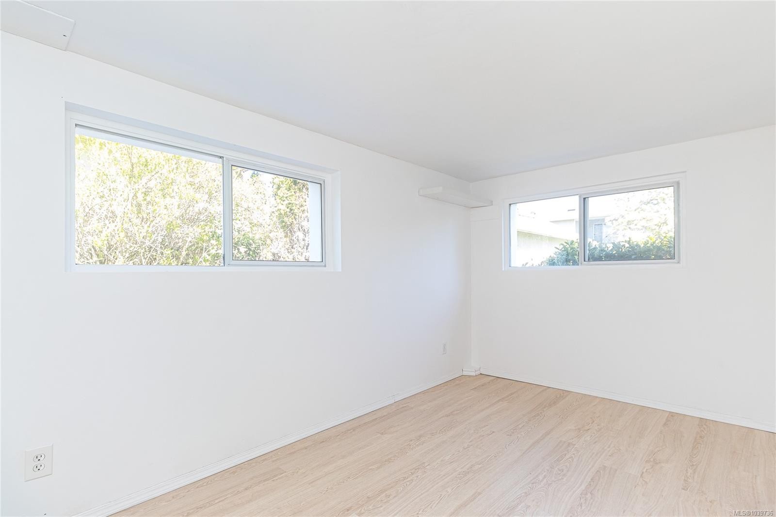 3433 Bethune Ave, Saanich, BC