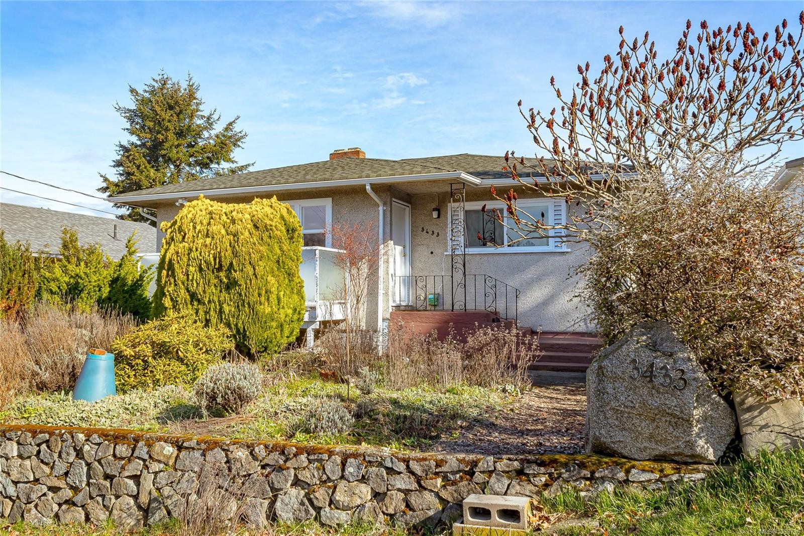 3433 Bethune Ave, Saanich, BC