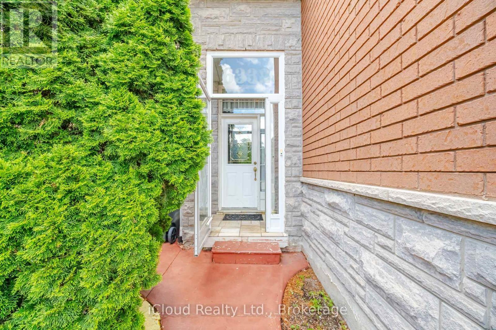 6332 Glen Meadows Road, Mississauga, ON