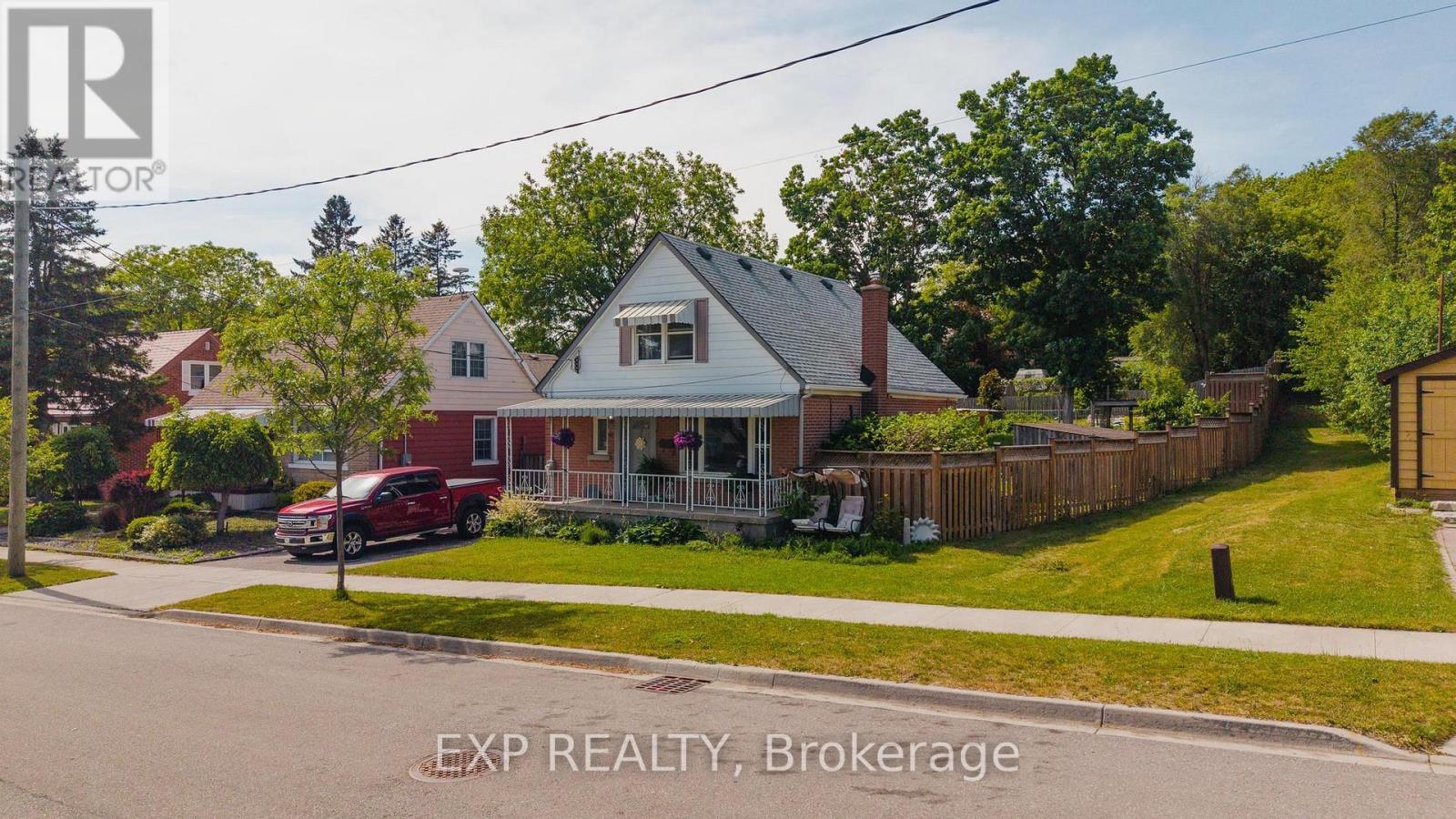 61 Hillview Street, Kitchener, ON