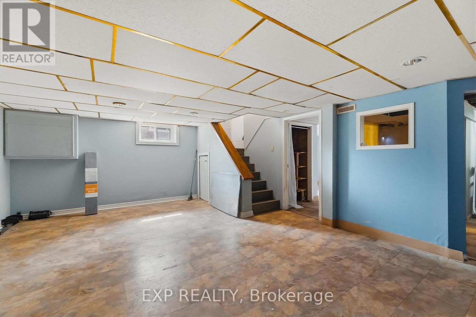 61 Hillview Street, Kitchener, ON