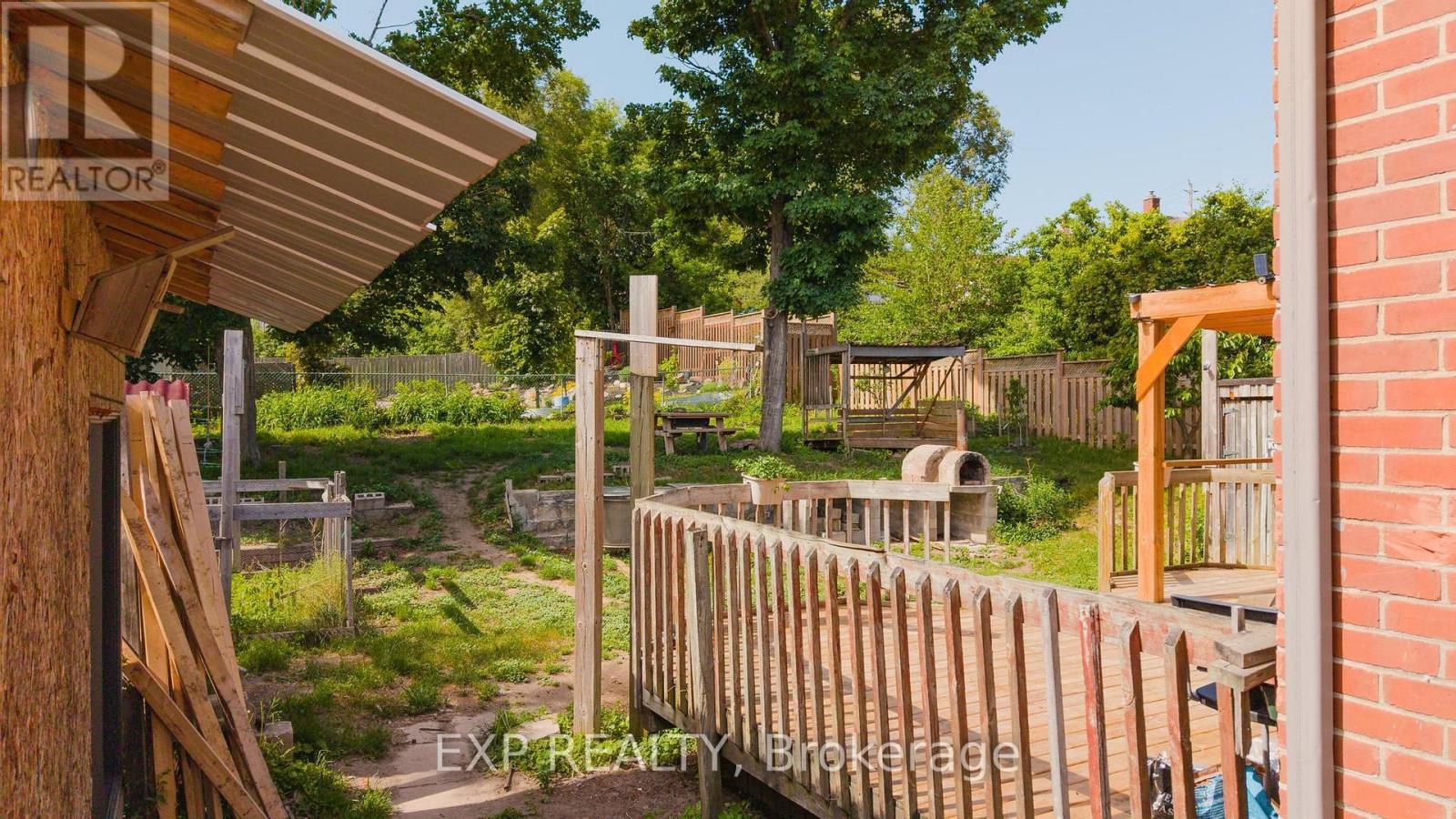 61 Hillview Street, Kitchener, ON