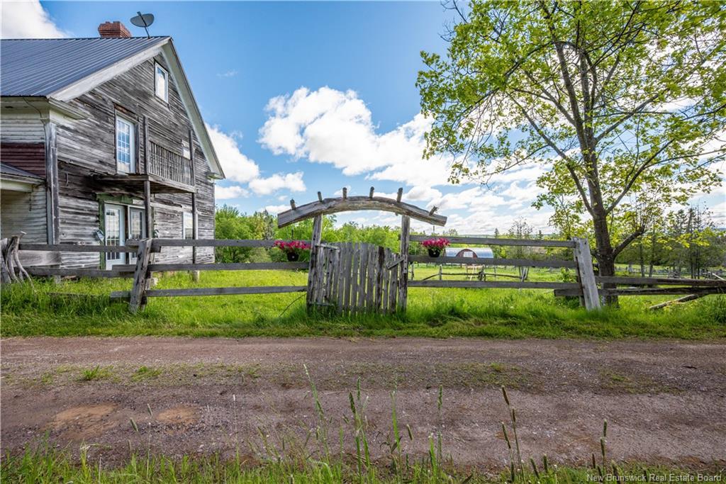 2255 Route 114, Weldon, NB