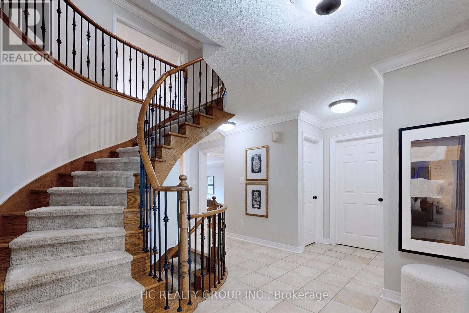 883 Darwin Drive, Pickering, ON