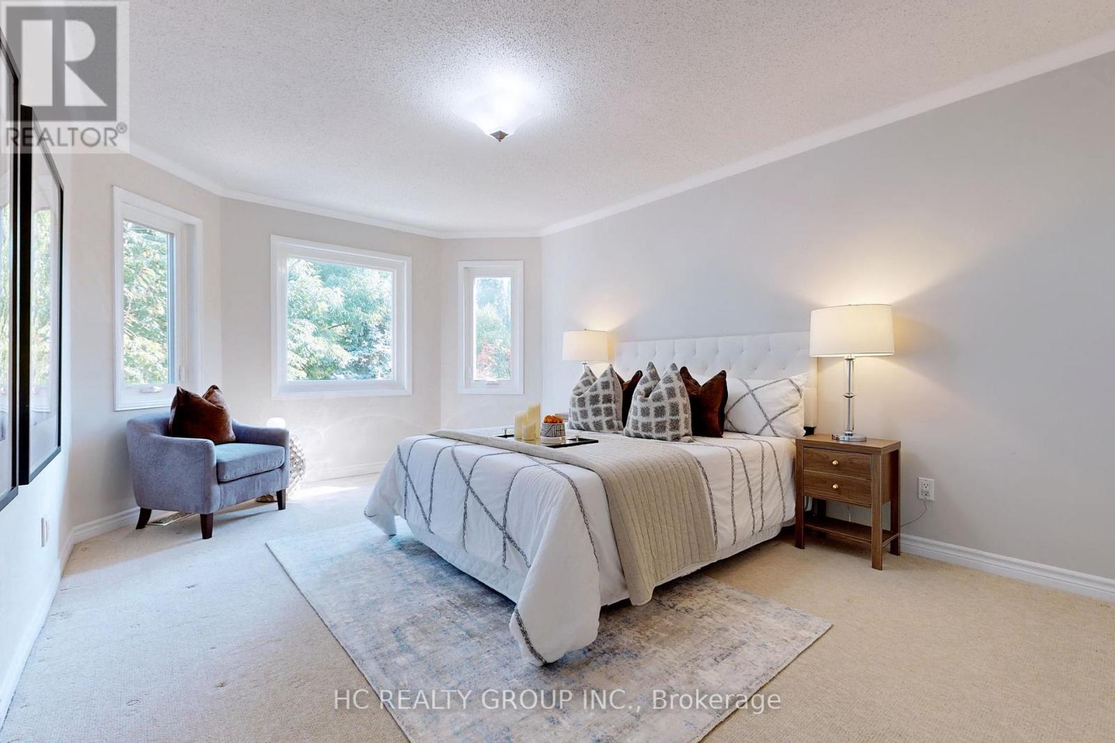 883 Darwin Drive, Pickering, ON