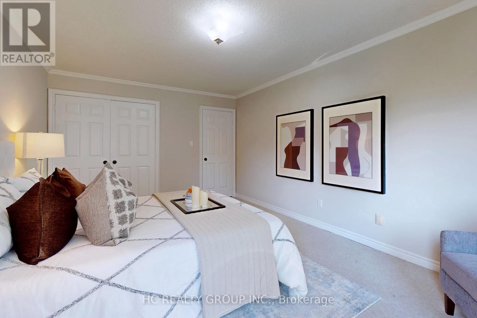 883 Darwin Drive, Pickering, ON