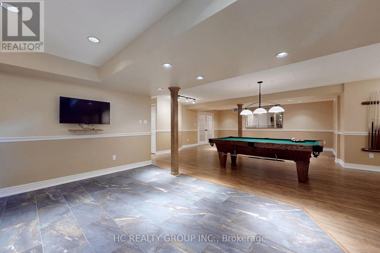 883 Darwin Drive, Pickering, ON