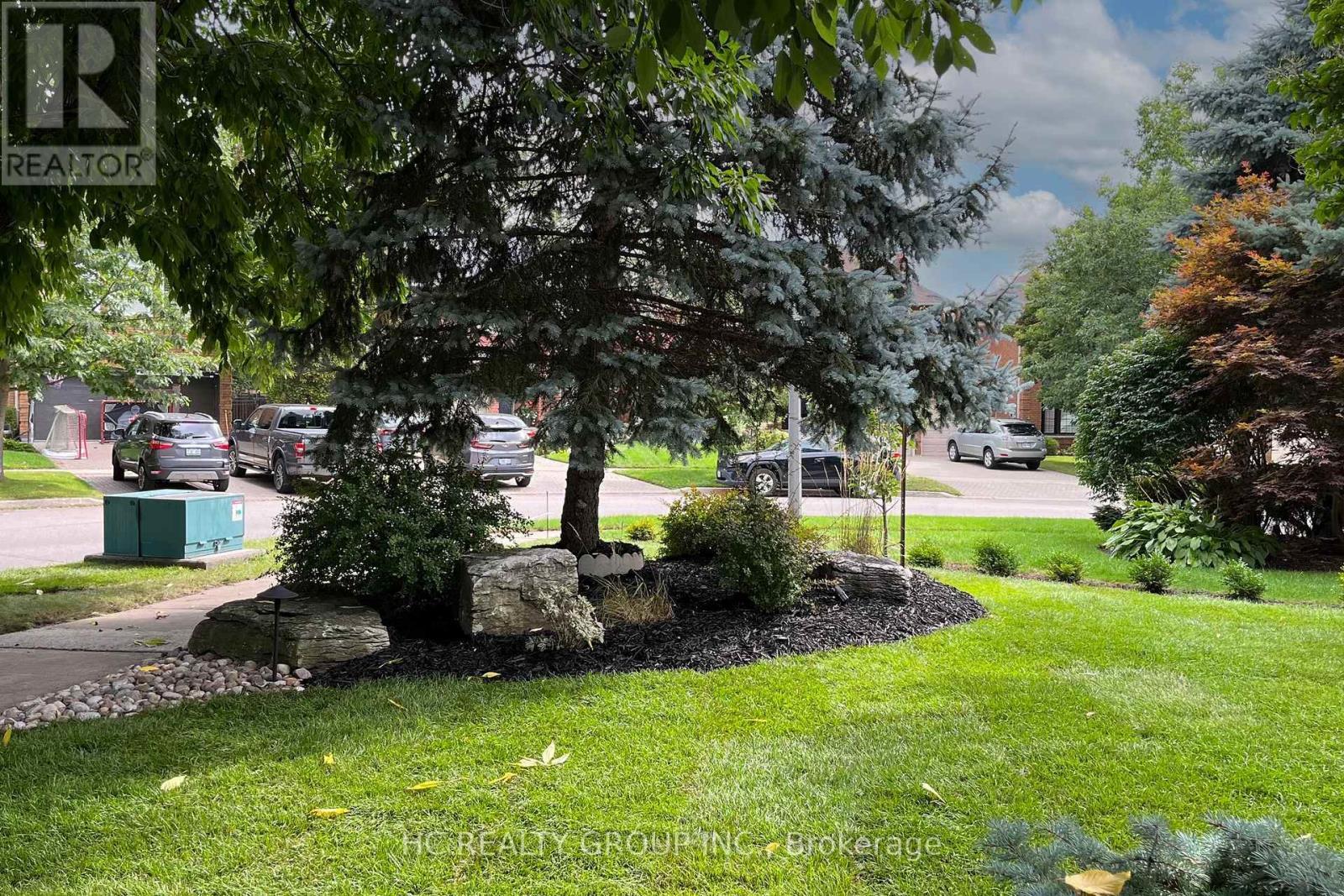 883 Darwin Drive, Pickering, ON
