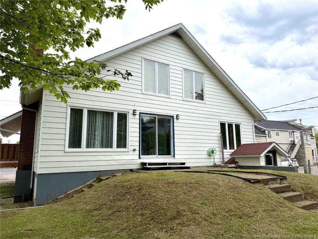 134 8E Rue, Shippagan, NB