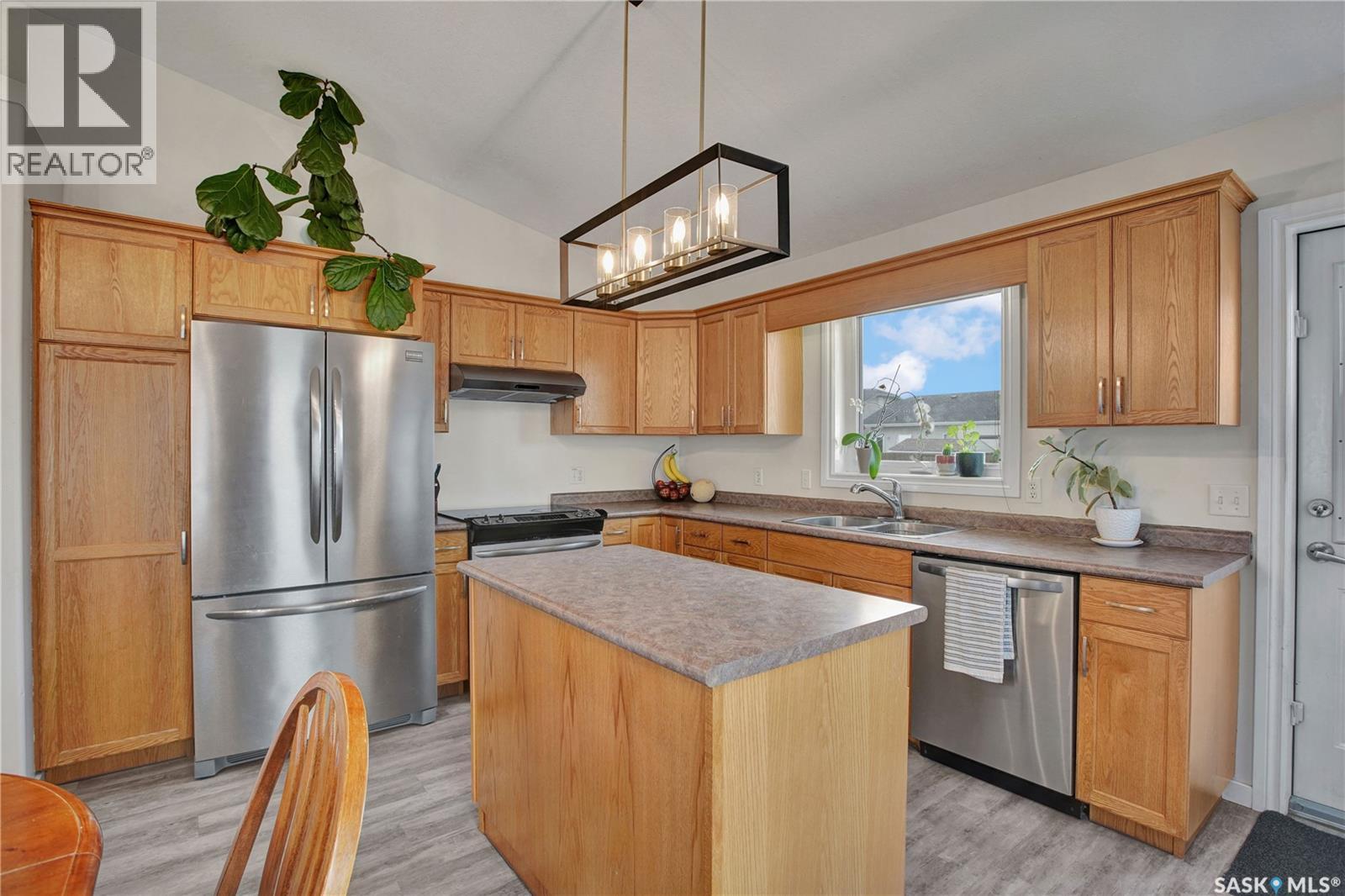 505 Crystal Crescent, Warman, SK