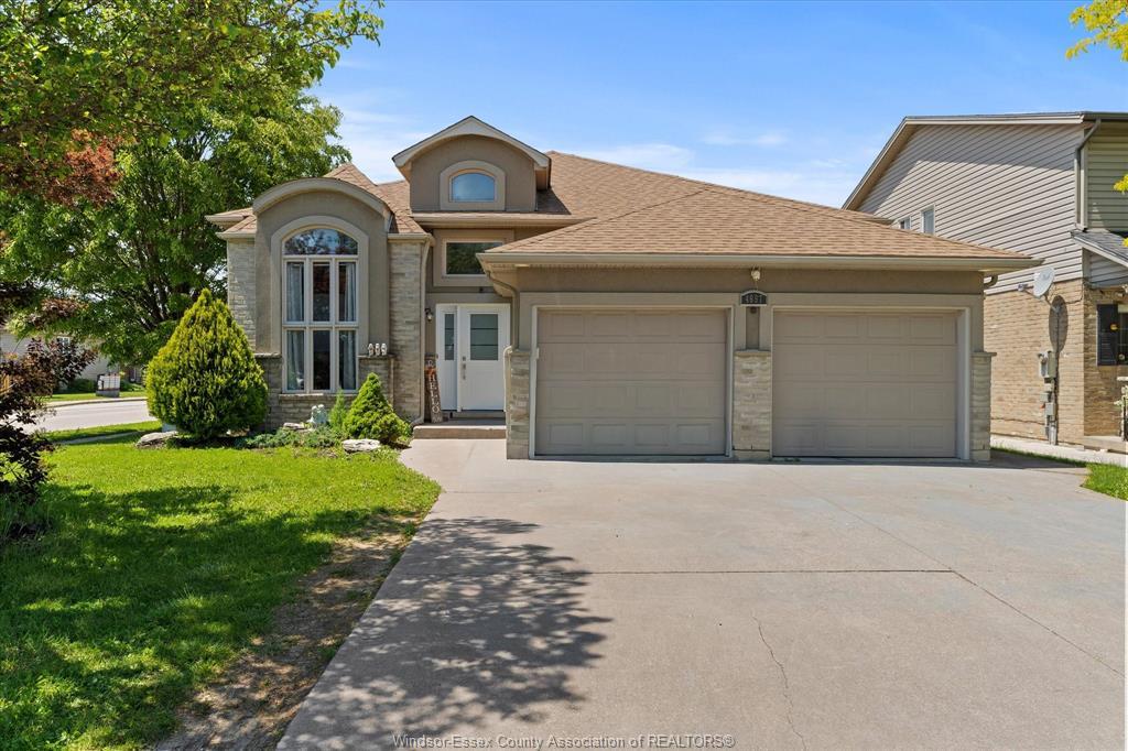 4697 Helsinki Crescent, Windsor, ON