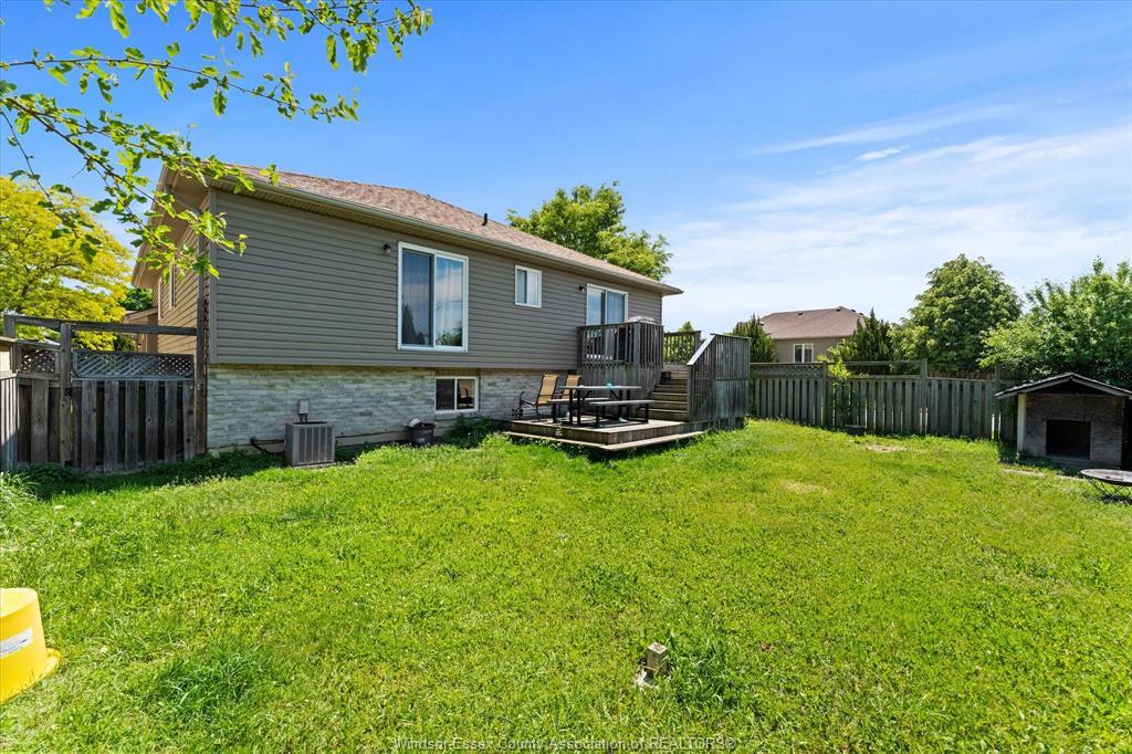4697 Helsinki Crescent, Windsor, ON