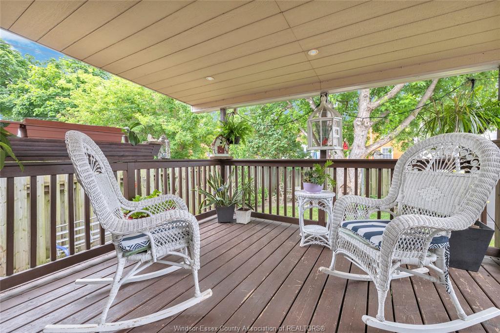 823 Lawrence, Windsor, ON