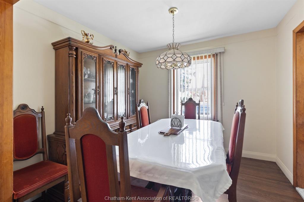 1402 Elsmere Avenue, Windsor, ON