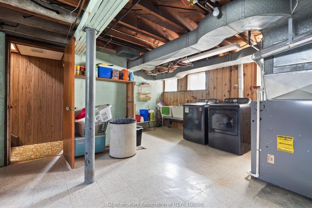 1402 Elsmere Avenue, Windsor, ON