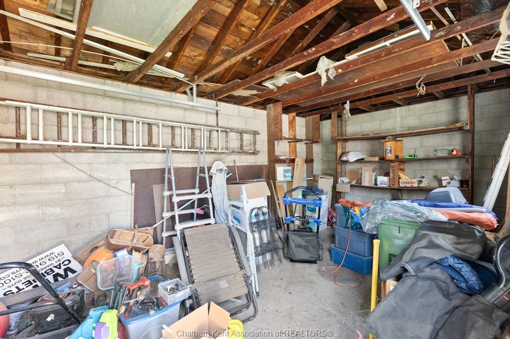 1402 Elsmere Avenue, Windsor, ON
