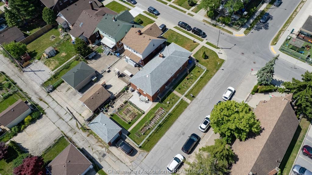 1402 Elsmere Avenue, Windsor, ON