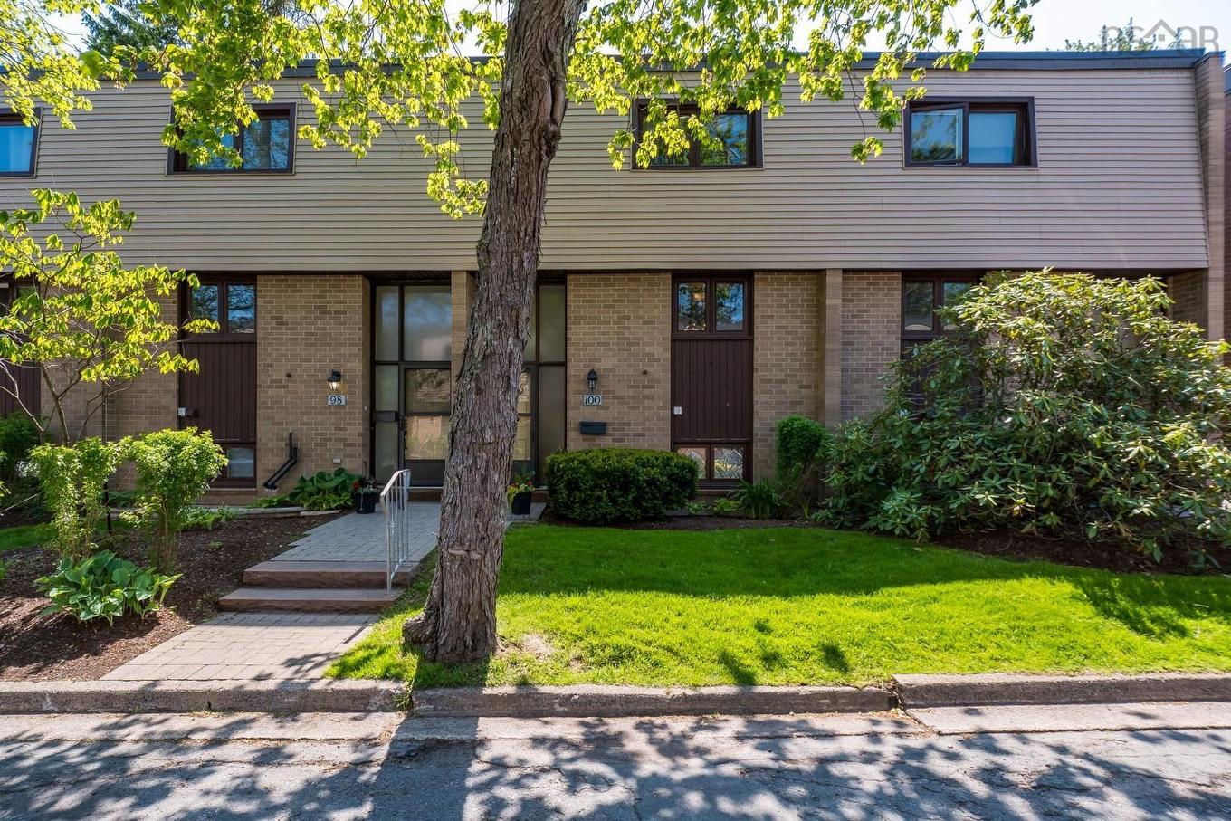 100 Forestside Crescent, Halifax, NS
