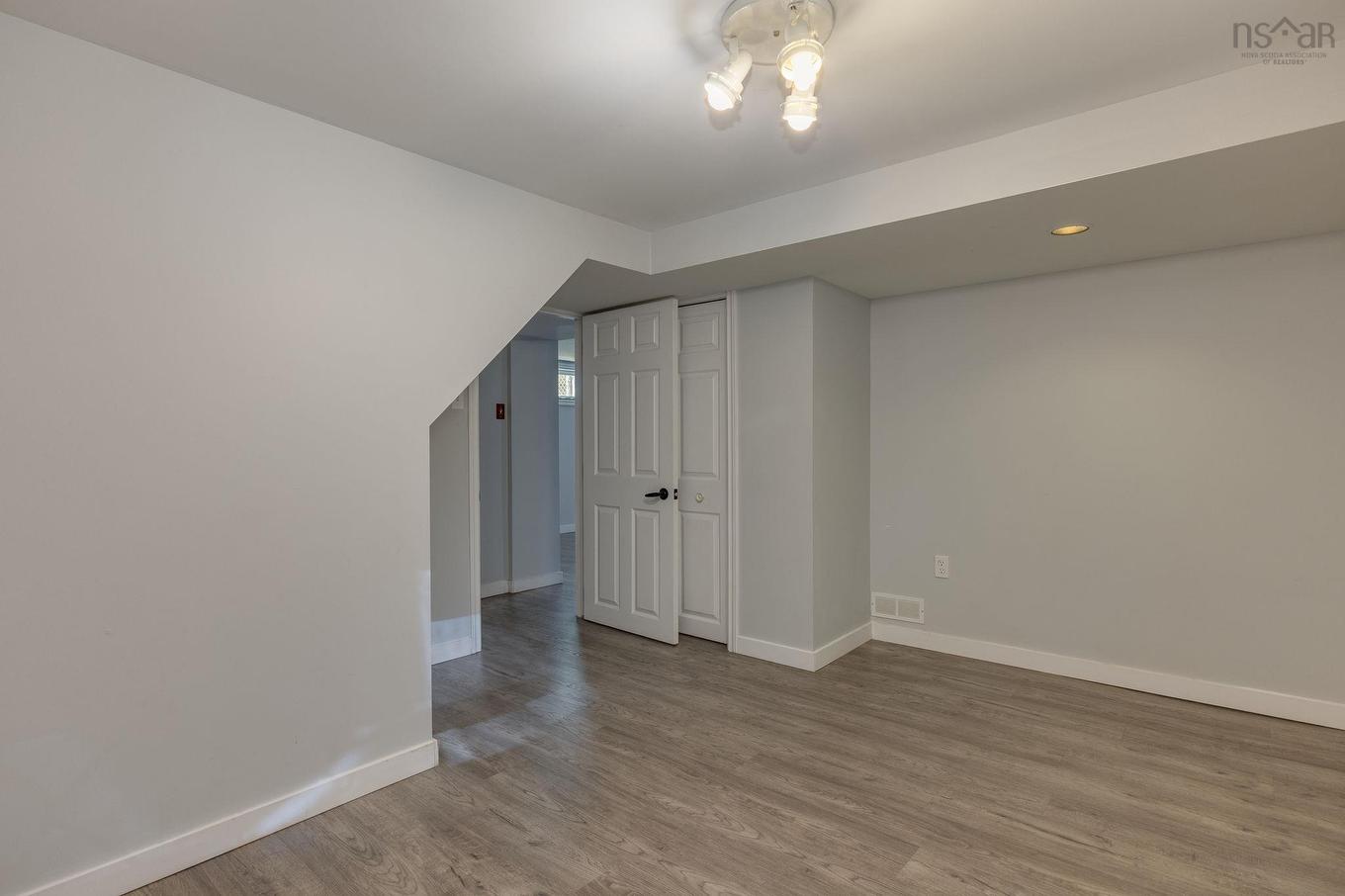 6975 Ward Avenue Avenue, Halifax, NS