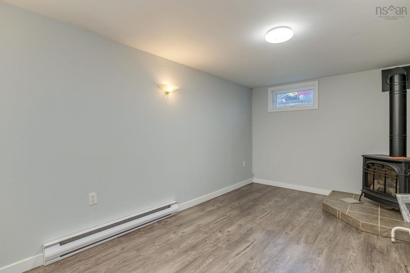 6975 Ward Avenue Avenue, Halifax, NS