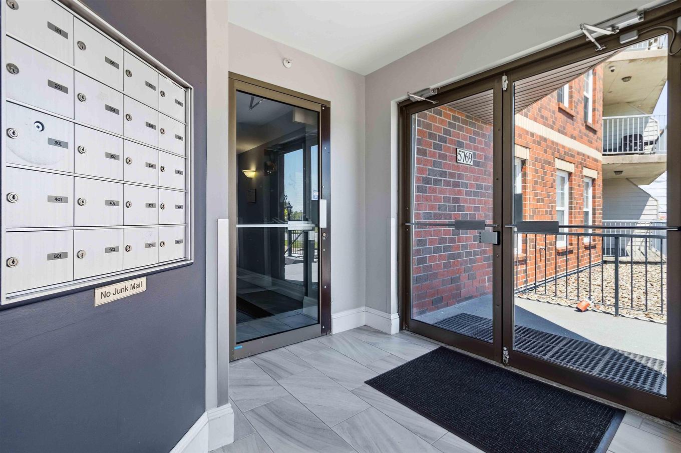 303 5769 Cunard Street, Halifax, NS
