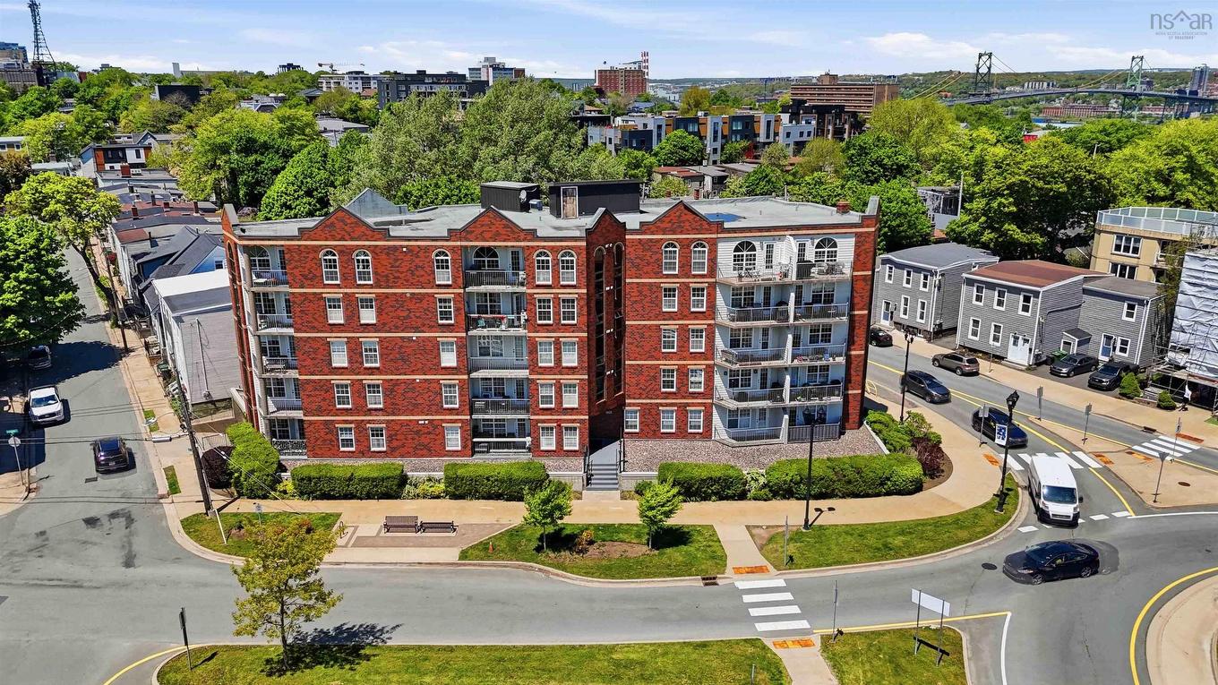 303 5769 Cunard Street, Halifax, NS