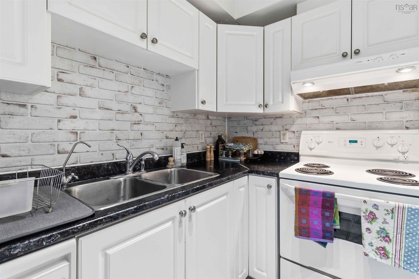 303 5769 Cunard Street, Halifax, NS