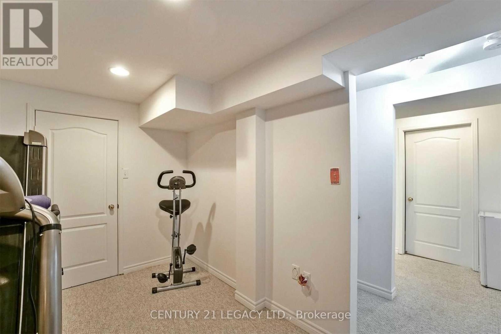 1098 Carding Mill Place, Mississauga, ON