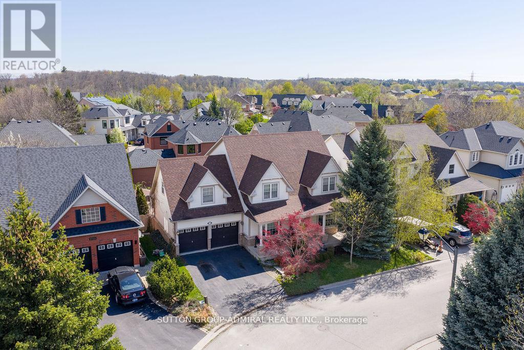 5948 Chercover Court, Burlington, ON