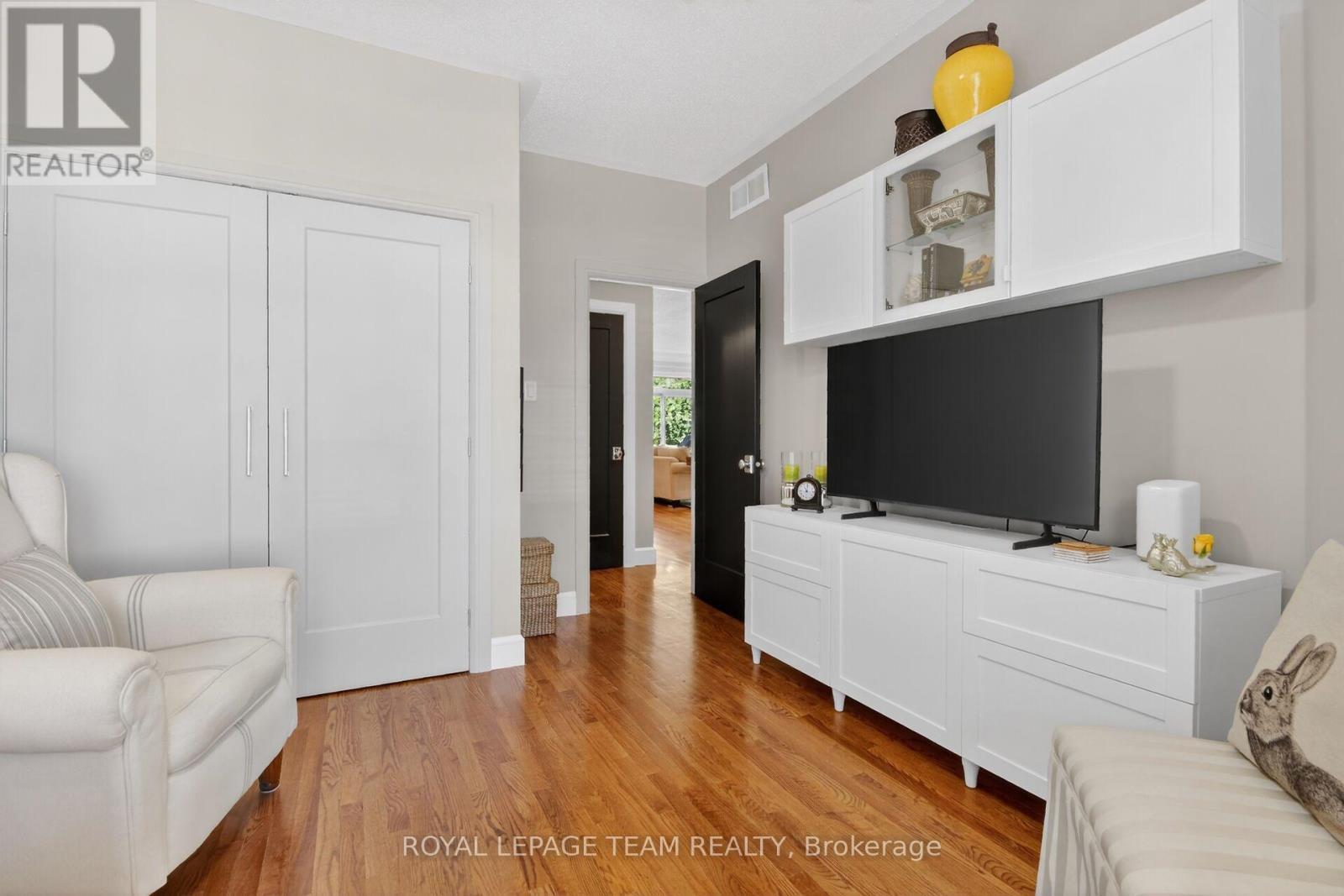 14 Samara Place, Ottawa, ON